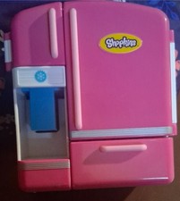 Shopkins Pink Plastic Toy Refrigerator Kitchen Appliance Playset w/ Accessories
