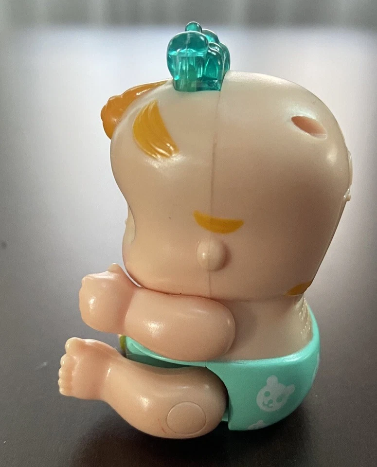 BABY BIMBI ALLEGRELLA TOMY BAMBOLINA 6 cm CIRCA VINTAGE 2003 - Immagine 4 di 4