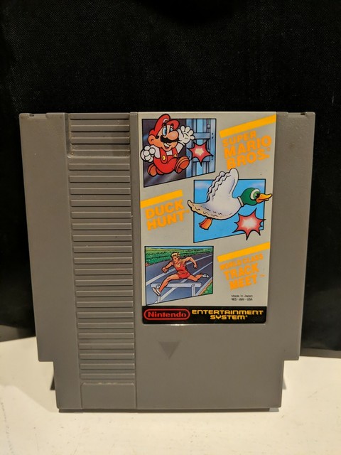 Super Mario Bros. / Duck Hunt / World Class Track Meet (Nintendo Entertainment System, 1988) for