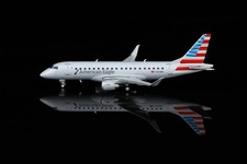 1:400 Legacy Jets American Eagle Embraer 175 N213NN
