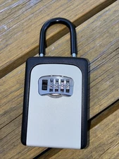 Key Lock Box Outdoor Portable Resettable Wall Mount Lock Box Key Safe Security