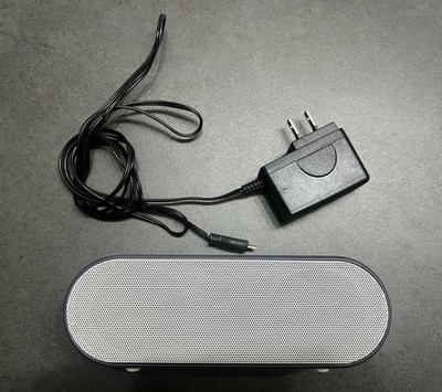 SONY SRS-X2 PERSONAL AUDIO SYSTEM Wireless Lautsprecher Bluetooth Weiß...