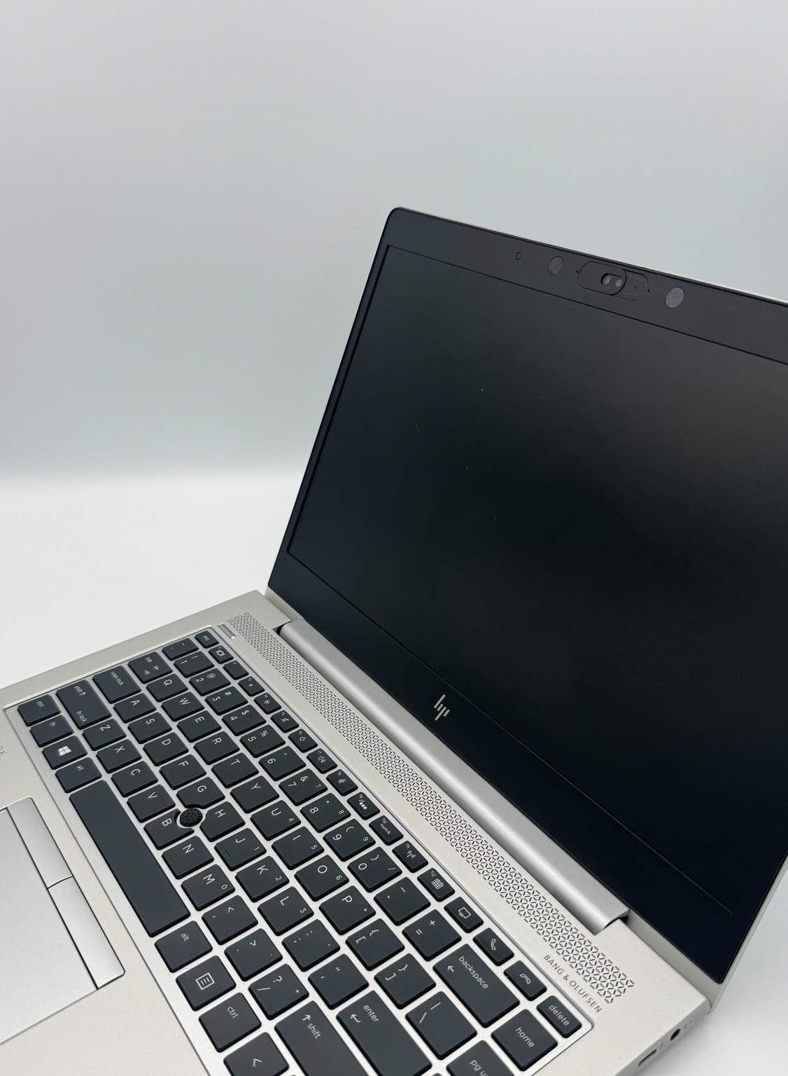 HP EliteBook 840 G6, 14-Inch Laptop, with Intel Core i7-8665U, 512 GB SSD (Solid State Drive), Windows 11 Pro