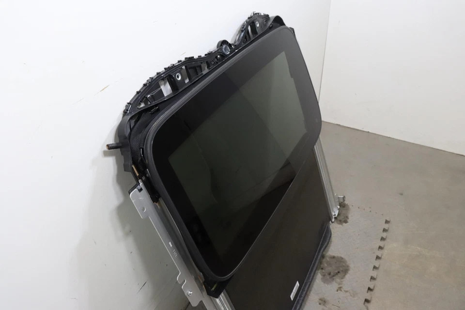 2024 GMC SIERRA 1500 车顶玻璃框架/轨道 — 第 2/4 张图片