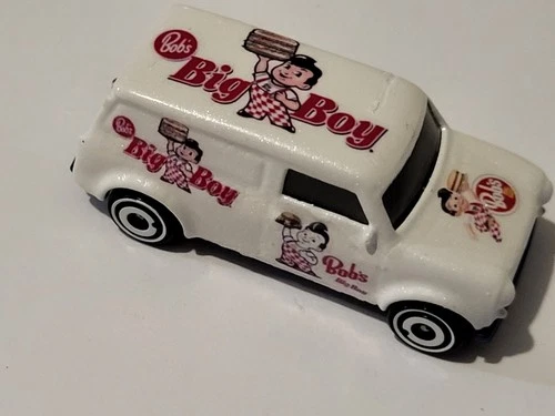 Hot Wheels vintage BOB'S BIG BOY Hamburgers  1967 AUSTIN  mini van  custom