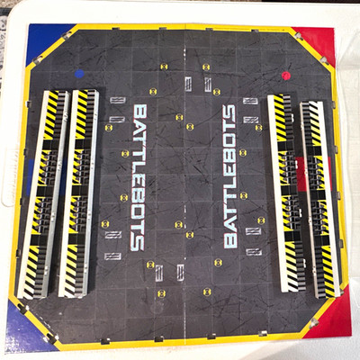BattleBots Arena Playset with Clear Wall Panels & Misc. Robots/Controllers