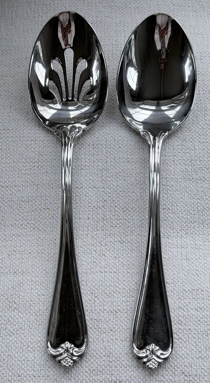 Reed & Barton ROSECLIFF Stainless 18/10 Glossy 8” Serving Spoons