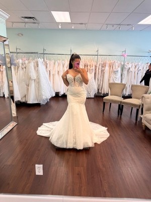 New Justin Alexander Sincerity wedding dress size 10, Ivory/Sand color