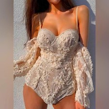 Elegant Floral Lace Bodysuit with Puff Sleeves