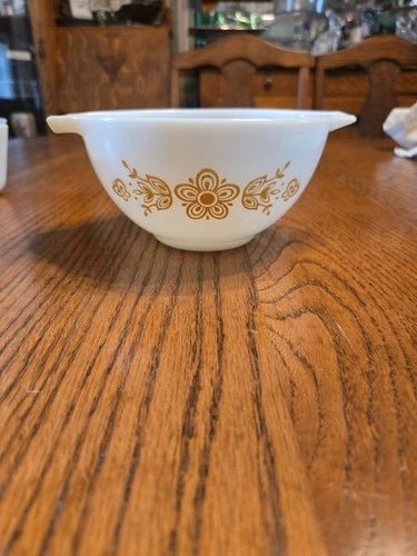 Pyrex Golden Butterfly 441 Cinderella Mixing Ovenware 1 1/2 Pint Bowl