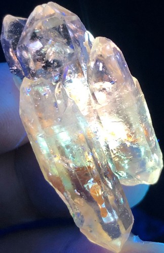 69ct1 Petroleum Quartz! Skeletal FENSTER Golden Enhydros Quartz with oil DT q296 - Picture 3 of 12