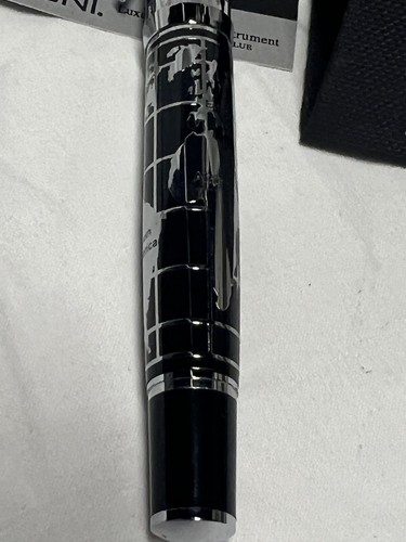 UW wisconsin Bettoni Luxury Black & Silver World Map Rollerball Pen NEW snap cap - Picture 24 of 24