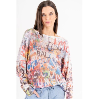 LOOK MODE MADE IT ITALY GRAFITTI PRINT HEART SWEATER ONE SIZE FITS MOST-CUTE!!!