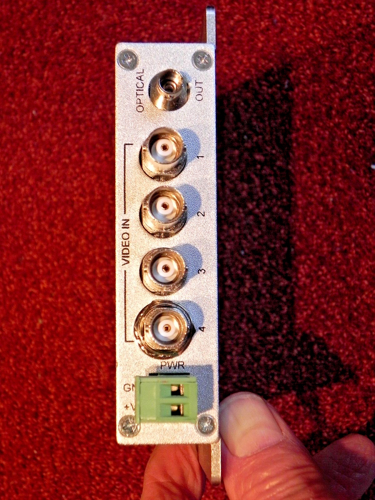 COMNET FVT401 4-CHANNEL 10-BIT DIGITALLY ENCODED SHORT-HAUL VIDEO MULTIPLEXER