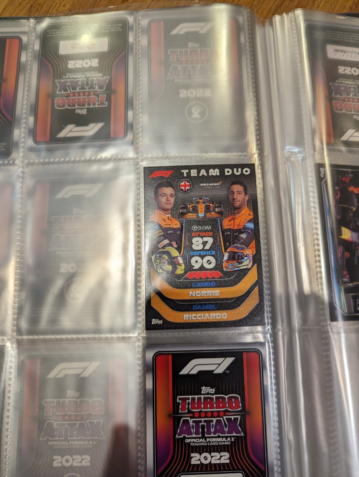 Topps Turbo Attax Official F1 Trading Card Game 2022 Binder With