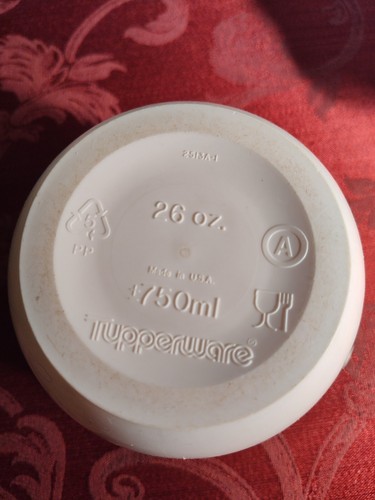 NICE TUPPERWARE lot Microwave Reheatables Bowls Lids - Picture 9 of 11