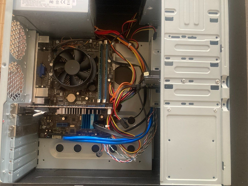 ASUS - i3 PC - mit Windows 11 Pro - Bild 3 von 18