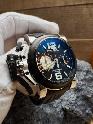 Graham Chronofighter Oversize 90% LN Amazing value! Great Daily Wear ref 20VBV
