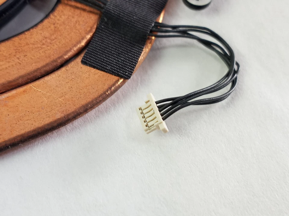 Lenovo ThinkPad X1 Carbon 6th Gen 5-Pin BGA 1356 CPU Fan with Heatsink 01YR204 - Image 4 of 4