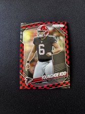 2025 Panini Prizm - Younghoe Koo Red & Black Checkerboard Prizm SP Falcons