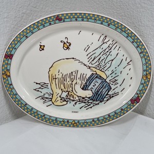 WINNIE THE POOH Hunny Pot Disney Vintage Child's Toddler Plate SELANDIA Melamine