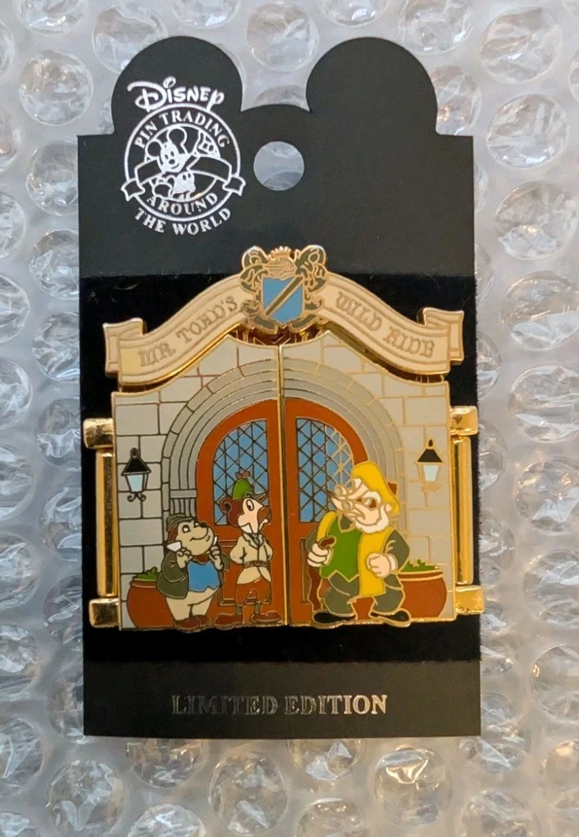 Disney Mr. Toad's Wild Ride Hinged LE 2000 pin Memerable Scenes #3 Original Card