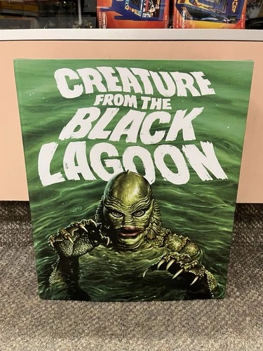 * MONDO 1/6 UNIVERSAL SCALE CREATURE FROM THE BLACK LAGOON FIGURE *ST