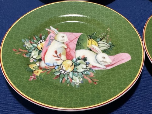 S/4 Williams Sonoma CONEJITO DE PASCUA Familia Rosa Aperitivo Platos Todos los Conejitos Verde - Imagen 3 de 8