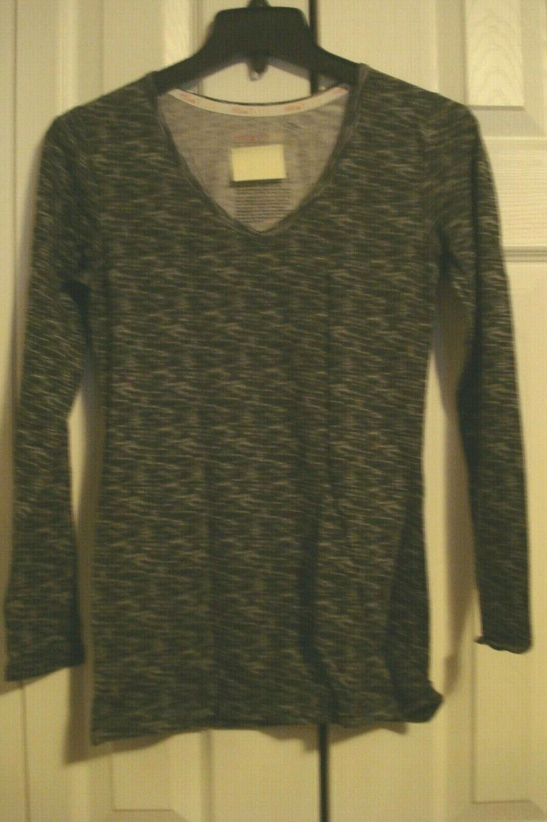 Ladies Thermal Base Layer Top Size Medium Heatlite Gray Marled Long Sleeve
Opens in a new window or