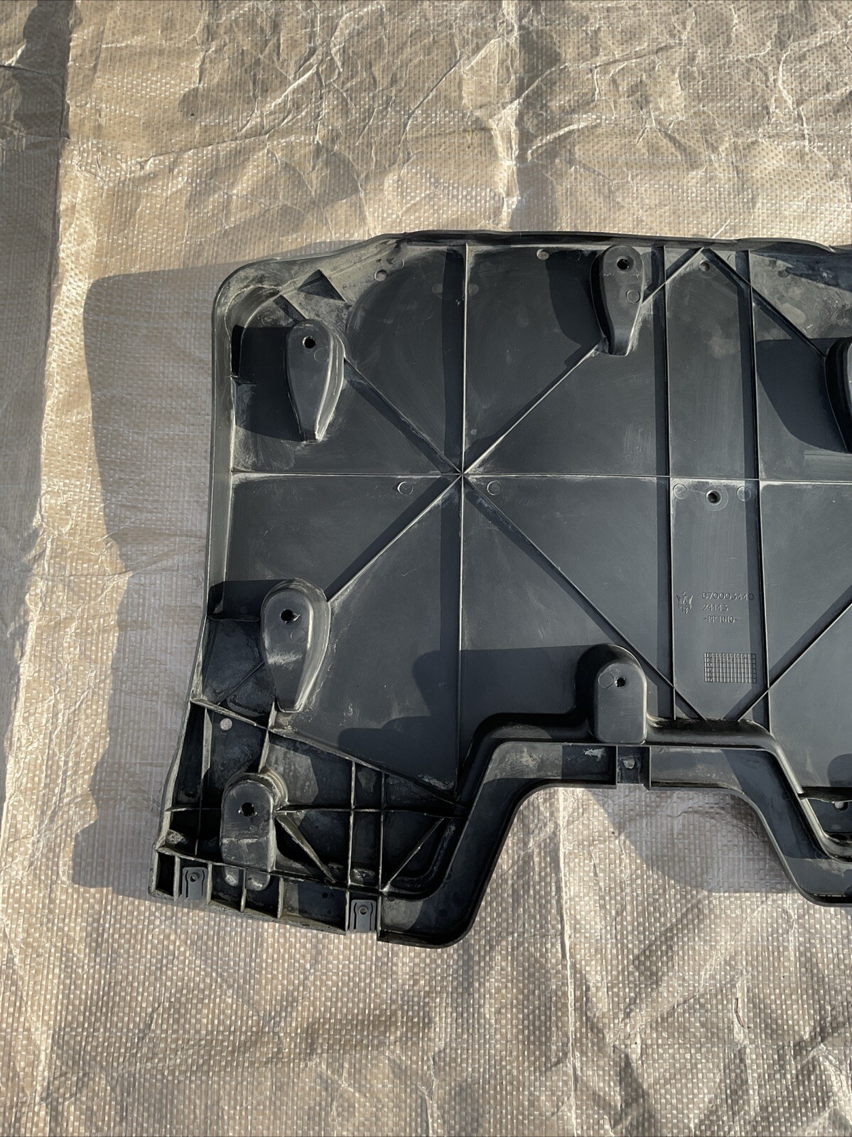 14-20 Maserati Quattroporte Rear Aerodynamic Shield P/N 670003440 OEM