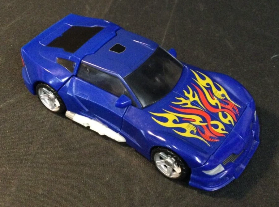 Transformers Reveal The Shield (2010) Turbo Tracks Action Figure COMPLETE - Image 4 of 4