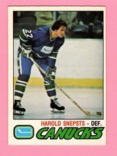 1977-78 O-Pee-Chee #295 Harold Snepsts Vancouver Canucks -   See Pics