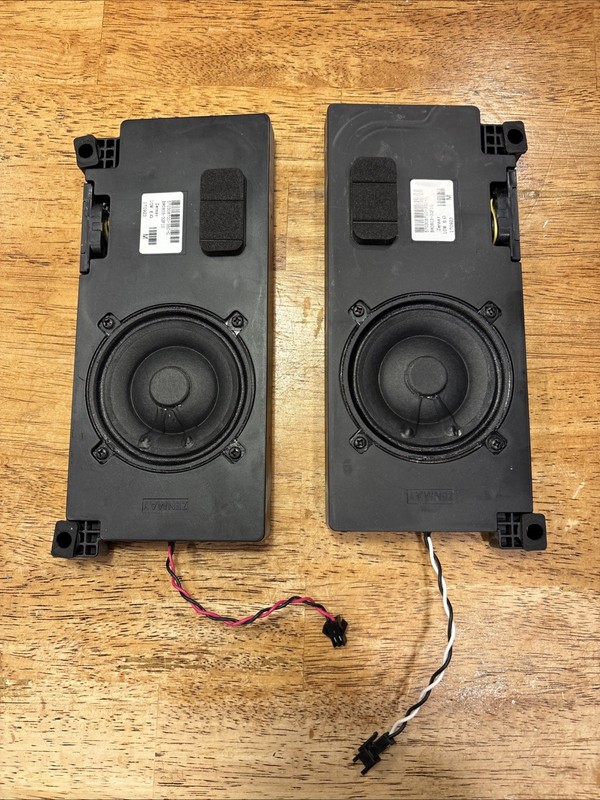 Vizio E70-E3 Internal TV Speaker Set BW0803-32F10 10W 6Ω - Left + Right
