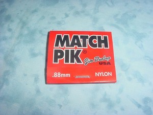 NOS MATCH PIK Dunlop Guitar Picks / 0.88mm / Nylon / PERFECT CONDITION