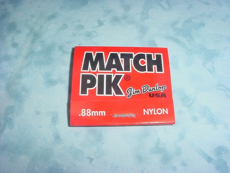 NOS MATCH PIK Dunlop Guitar Picks / 0.88mm / Nylon / PERFECT CONDITION