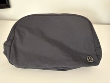 LULULEMON Black Everywhere Belt Bag 1L - Excellent Condition