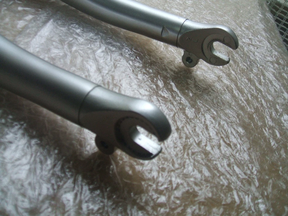 28" FEDERGABEL SR SUNTOUR T870 - Bild 4 von 4