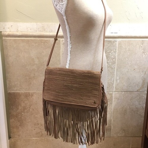 ELLIOTT LUCCA BALI '89 Melya gewebte MANDELBEIGE UMHÄNGEKUPPLUNG Geldbörse neu mit Etikett $ 168 - Bild 3 von 6