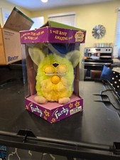 Vintage 1999 Tiger Electronics Furby 70-800 Kiwi - Green Eyes - NEW SEALED