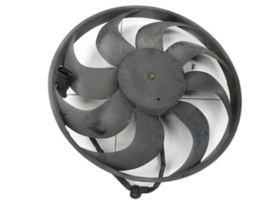 Lüfter Ventilator f. Kühler für Peugeot 308 II 13-17 HDI 1,6 68KW 9806313580