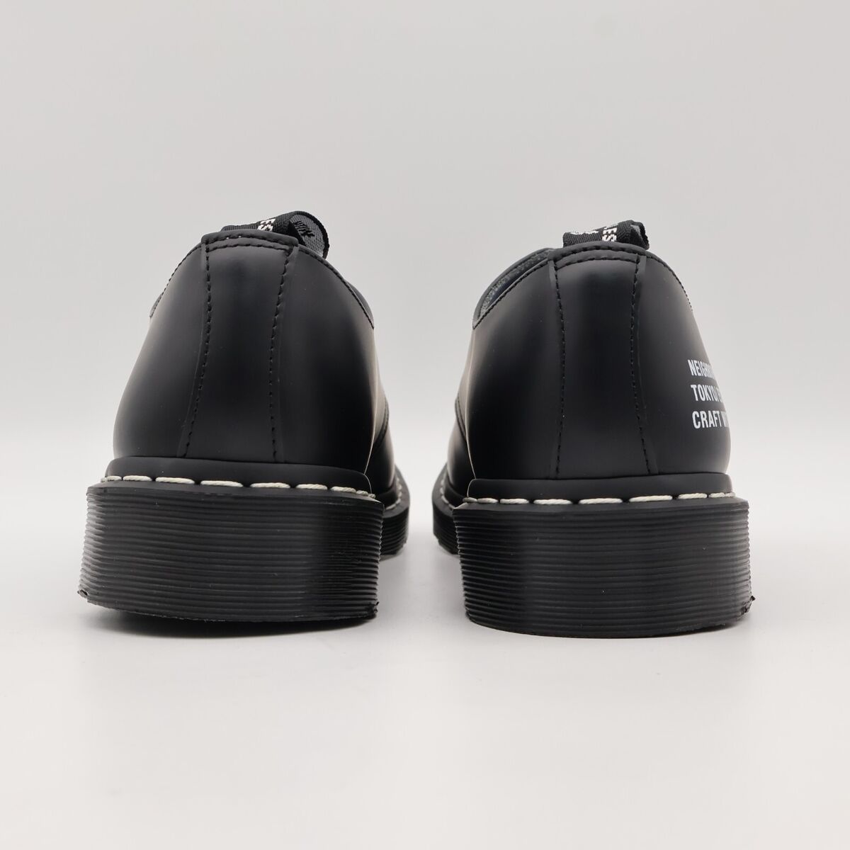 32235001 NEIGHBORHOOD Dr.Martens Smith 4 Hole Black (Men's 32235001 NEIGHBORHOOD Dr.Martens Smith 4 Hole Black (Men's