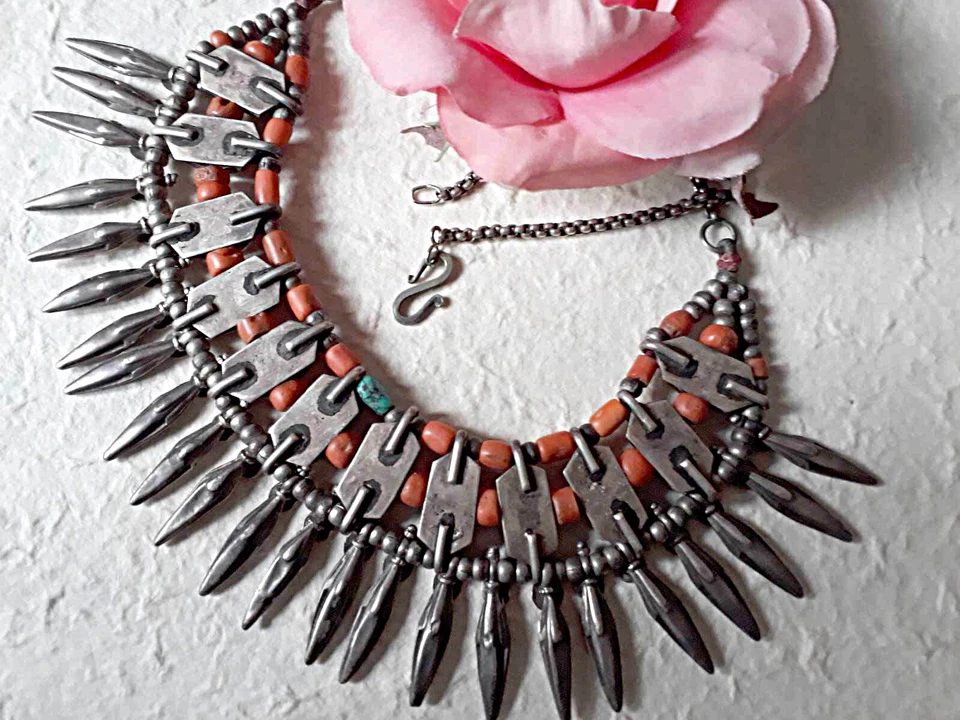 Antica collana etnica da Ladakh-piccolo Tibet-argento corallo e turchese 42 cm . - Immagine 4 di 4