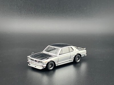 Tarmac Works Nissan 2000 GT-R (KPGC10) Fuji Speed Silver Chrome 1