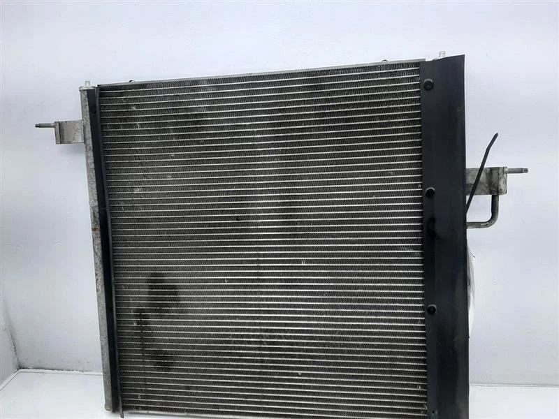 Condensador de aire acondicionado 01-11 Ford Ranger 6L5Z19712CB Foto 2 de 4