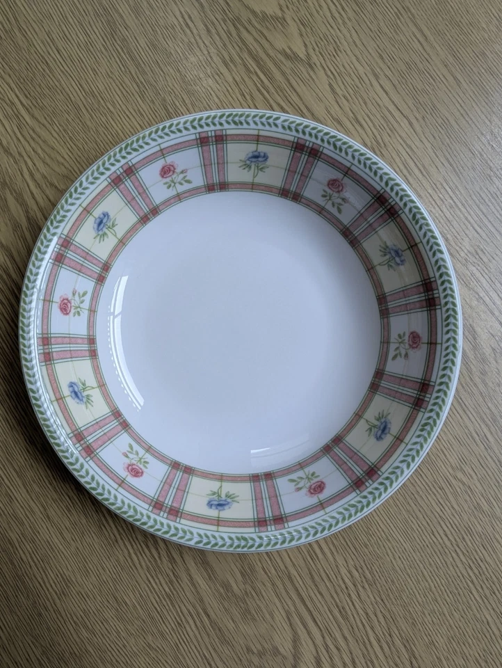 Wedgwood Home Rosebud cereal bowls 16cm/6 1/4" fine porcelain superb condition - Image 4 of 4