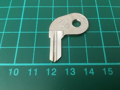 Schlüsselrohling f. Evinrude Motoren Silca PK1, Pollak Profil PK1