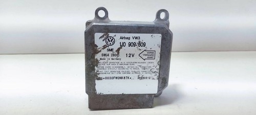 Volkswagen Bora 2000 Airbagsteuergerät 1J0909609 UST49569