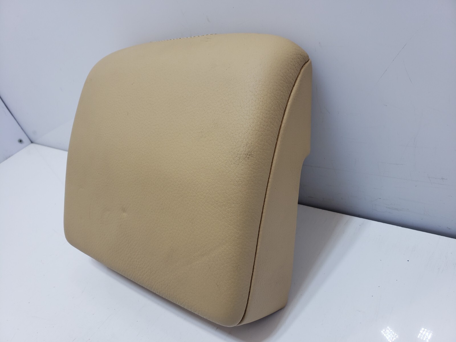 ✅ 10-14 OEM Rolls-Royce Ghost RR4 Rear Upper Backrest Headrest Leather Beige*