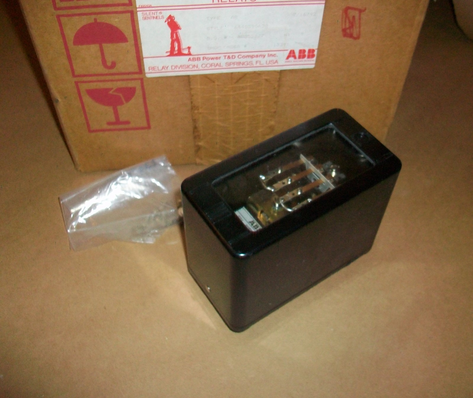 ABB Substation Aux Relay AR 644B590A28 NEW IN BOX