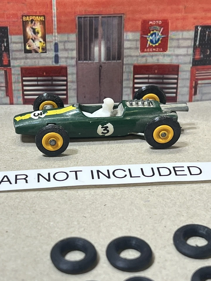 8 Vintage Lesney Matchbox Lotus No. 19 tires (CAR NOT INCLUDED) - Image 3 of 3